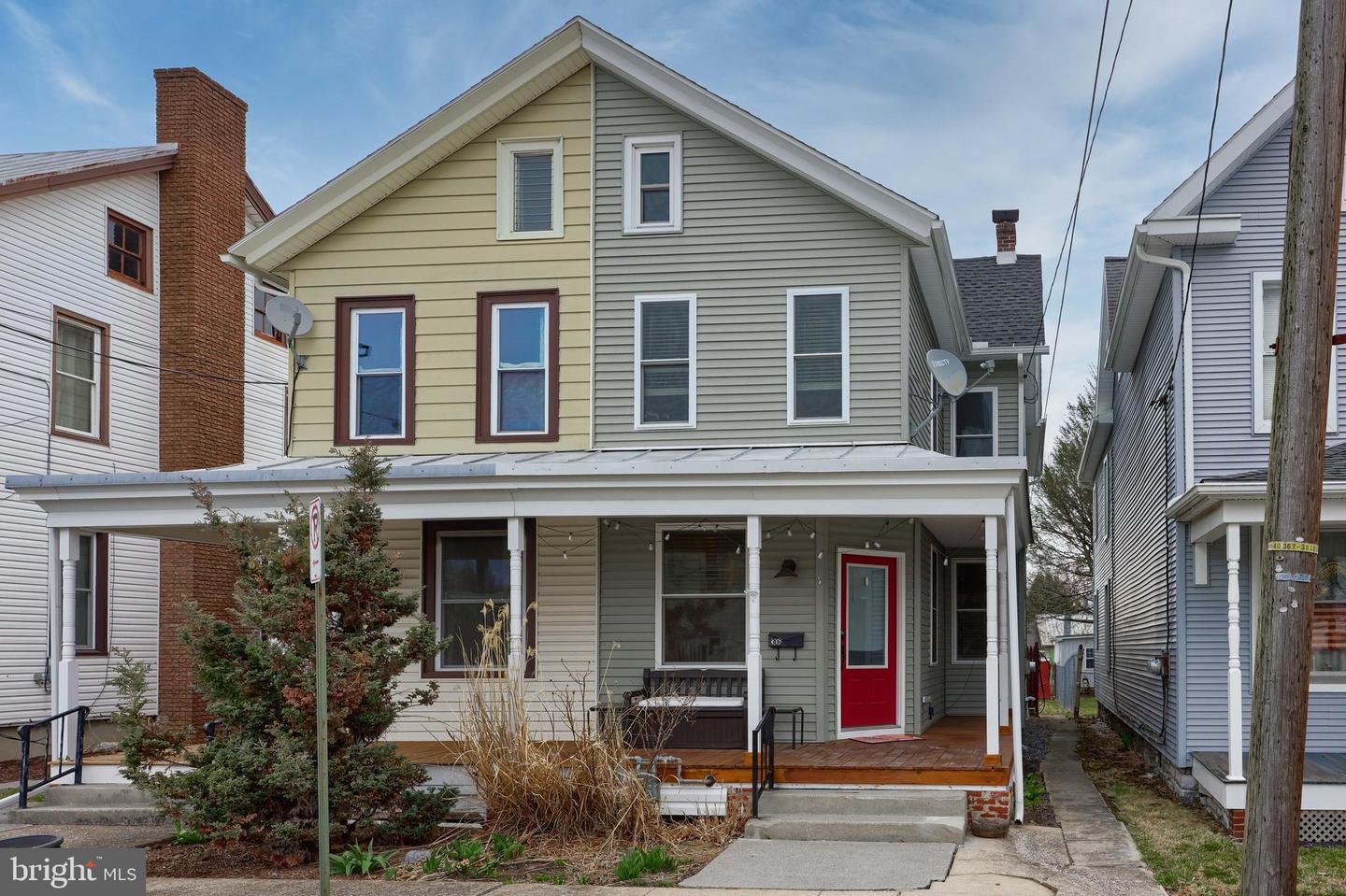 306 S Cherry St Property Photo