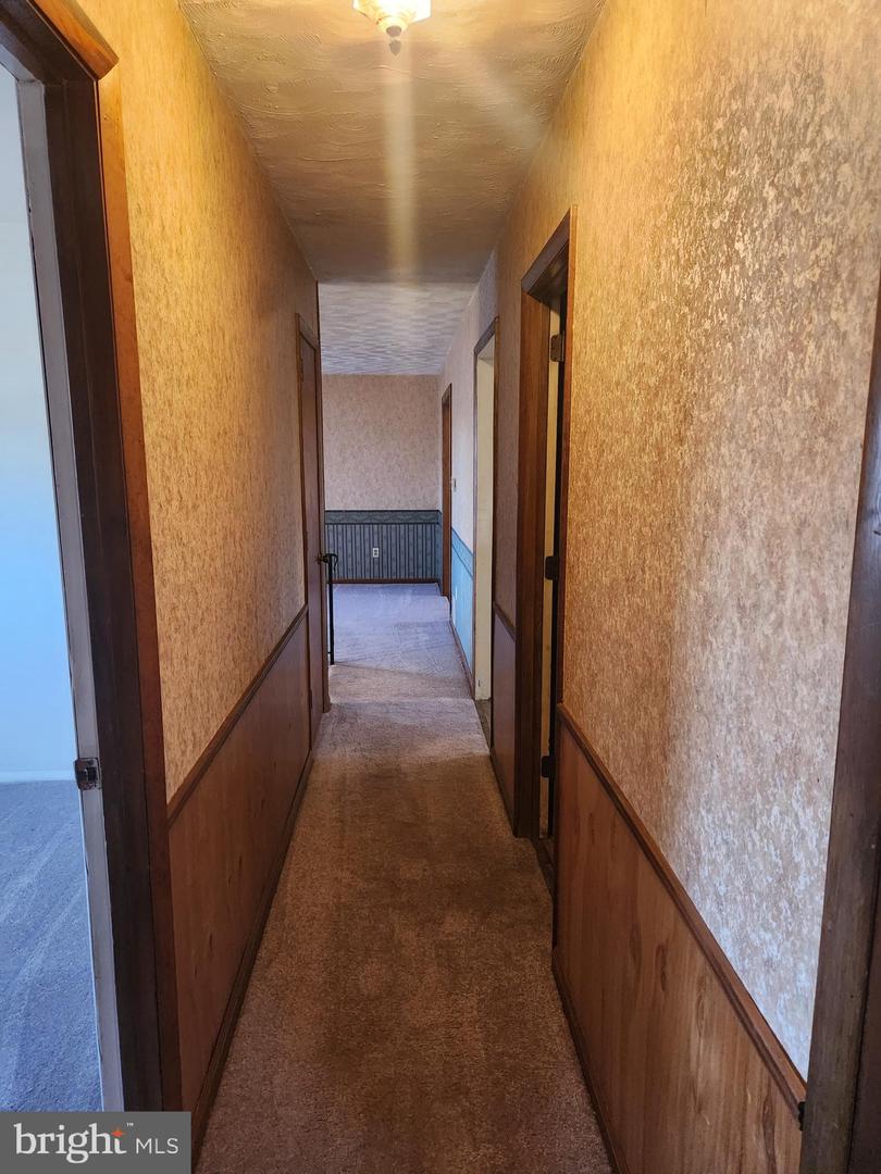 810 Oak Ln Property Photo 31