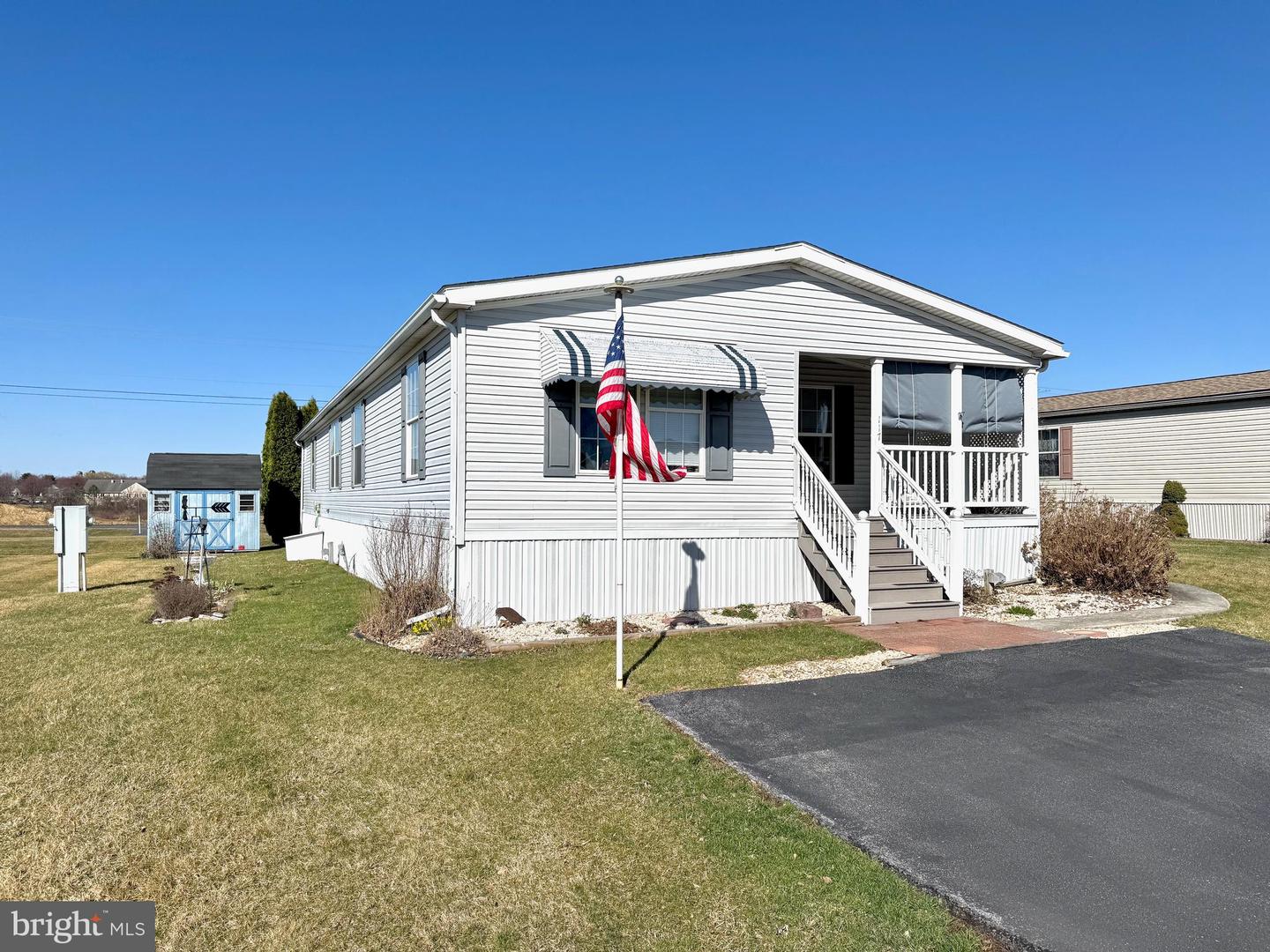 17067 Real Estate Listings Main Image