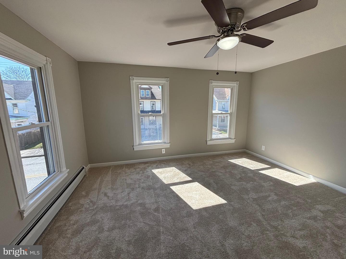 528-530 N Railroad St Property Photo 26