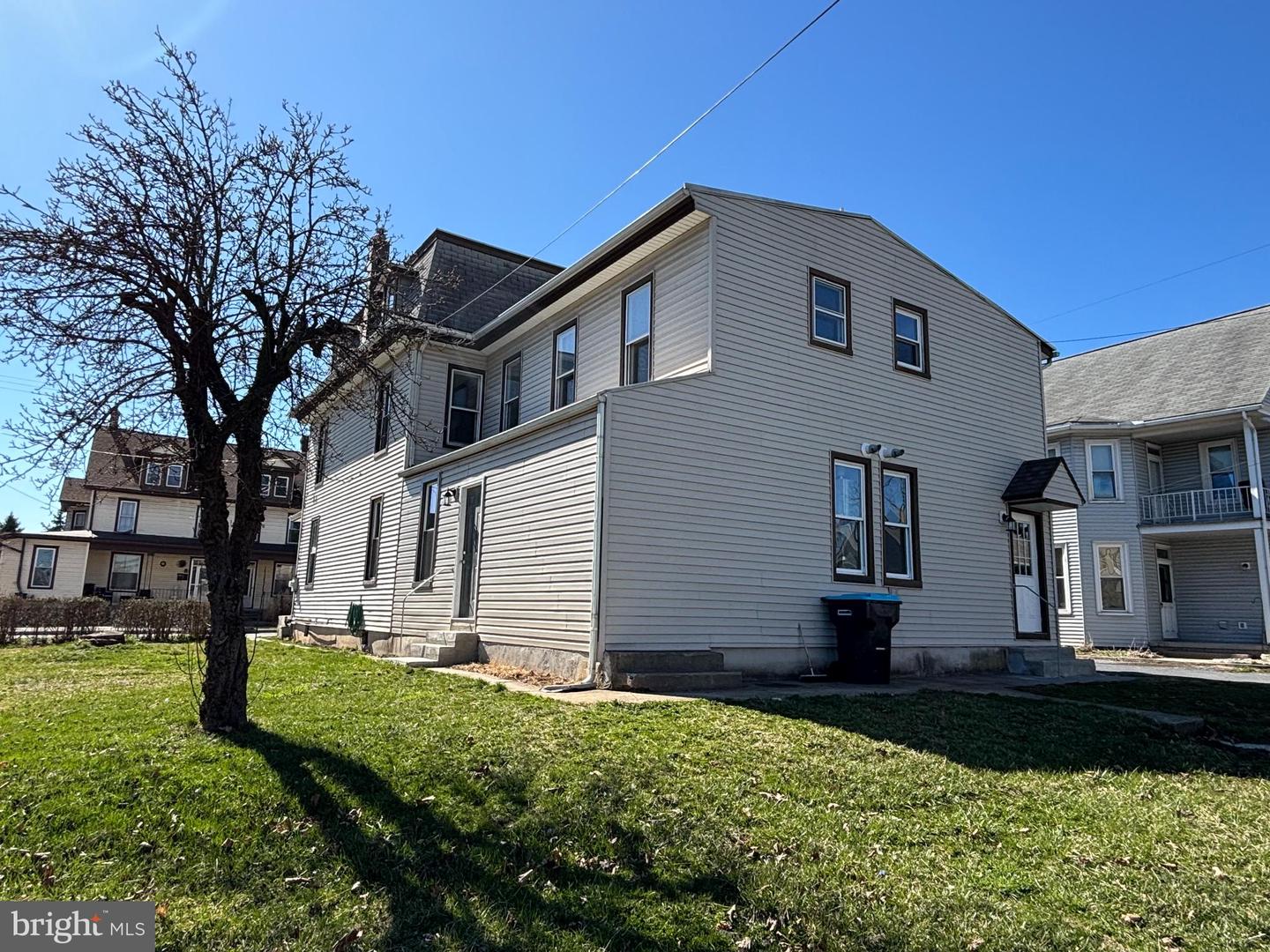 528-530 N Railroad St Property Photo 33