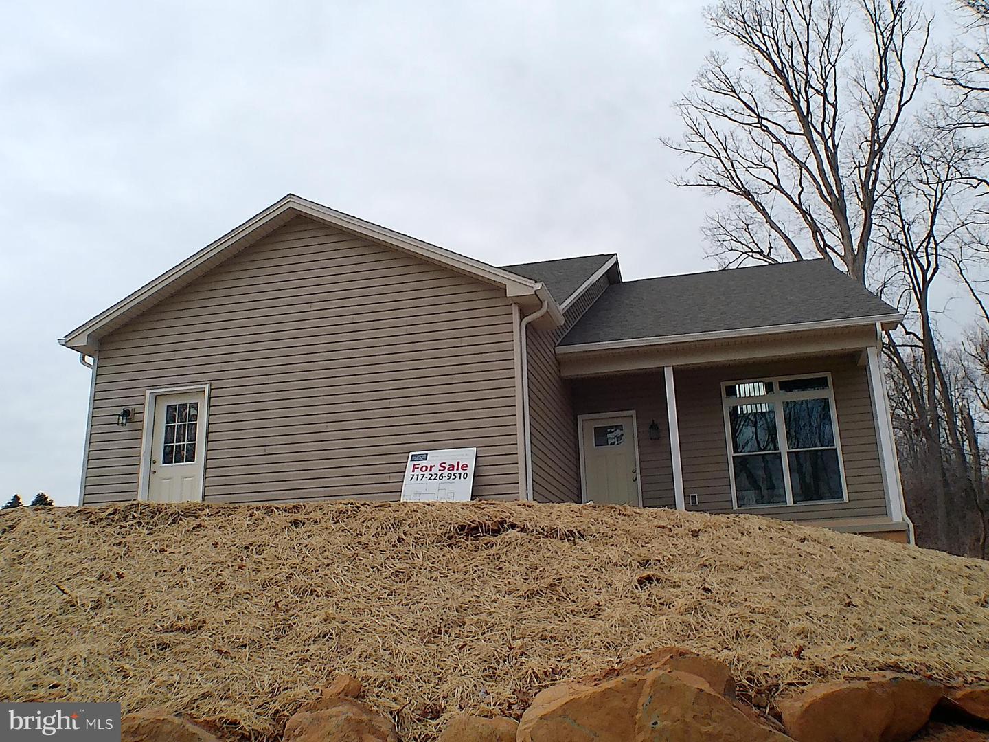 1735 Quarry Rd Property Photo 1
