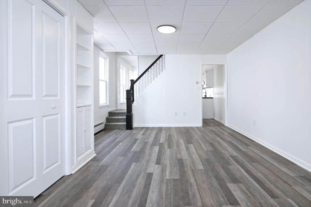 38 Guilford St Property Photo 22