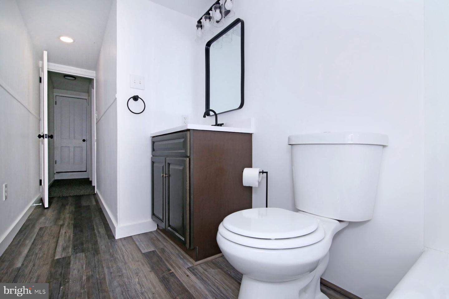 38 Guilford St Property Photo 26