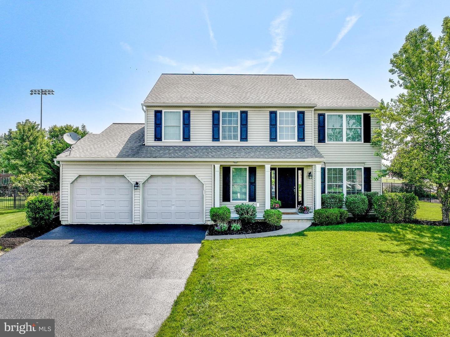 350 SWEETWATER DR