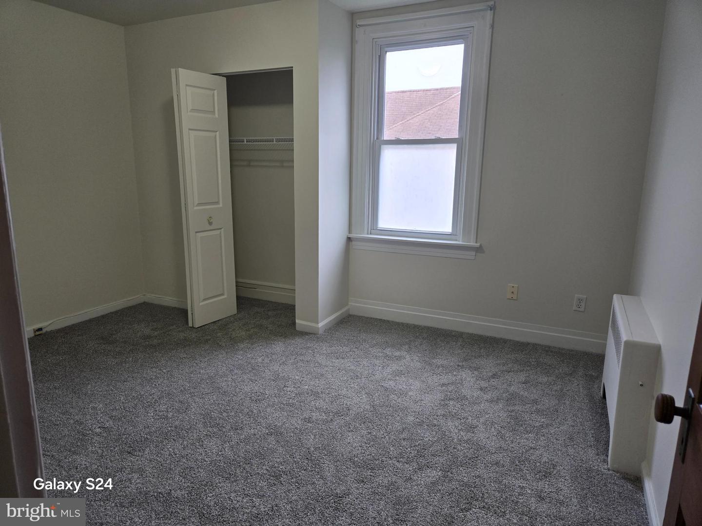 214 E Maple St Property Photo 11