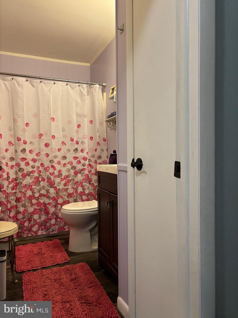 414 E Pine St Property Photo 11
