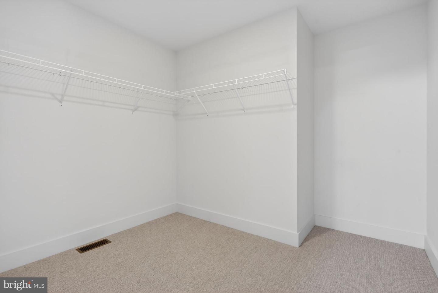 407 Cannon Way Property Photo 37