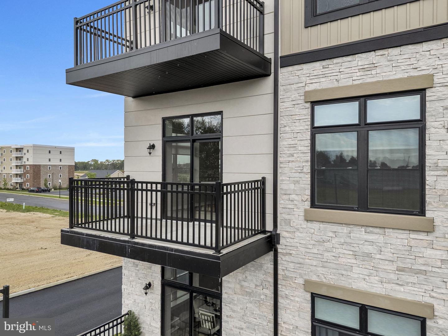 117 Blackford Blvd #204 Property Photo 3
