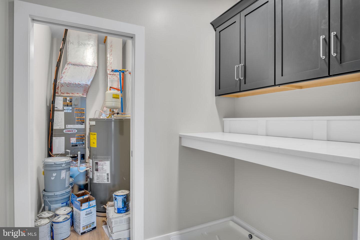 117 Blackford Blvd #204 Property Photo 6
