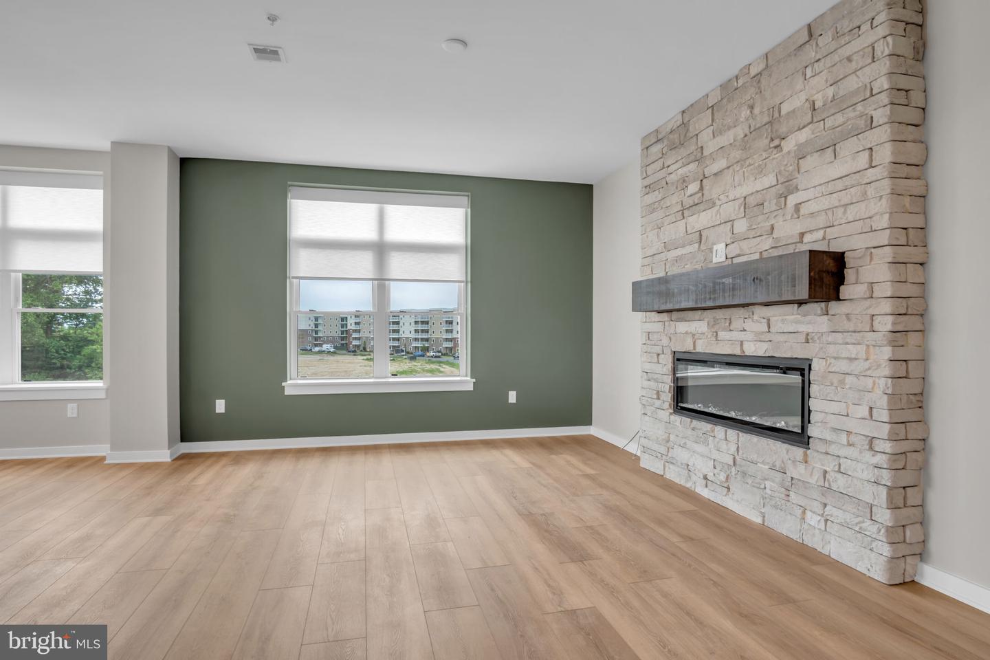 117 Blackford Blvd #204 Property Photo 7