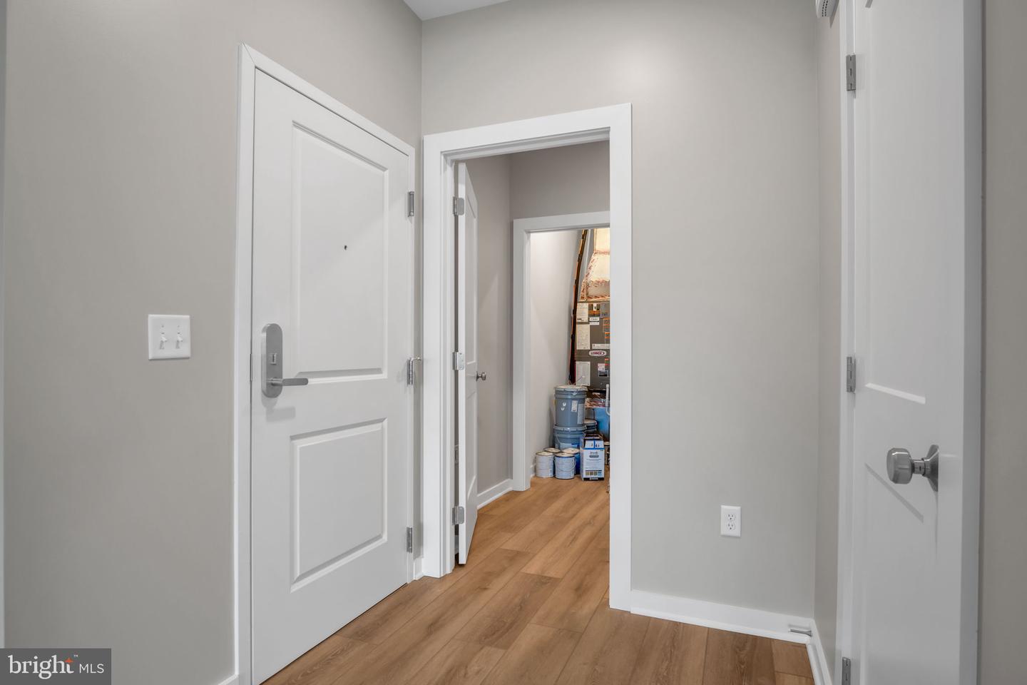 117 Blackford Blvd #204 Property Photo 8
