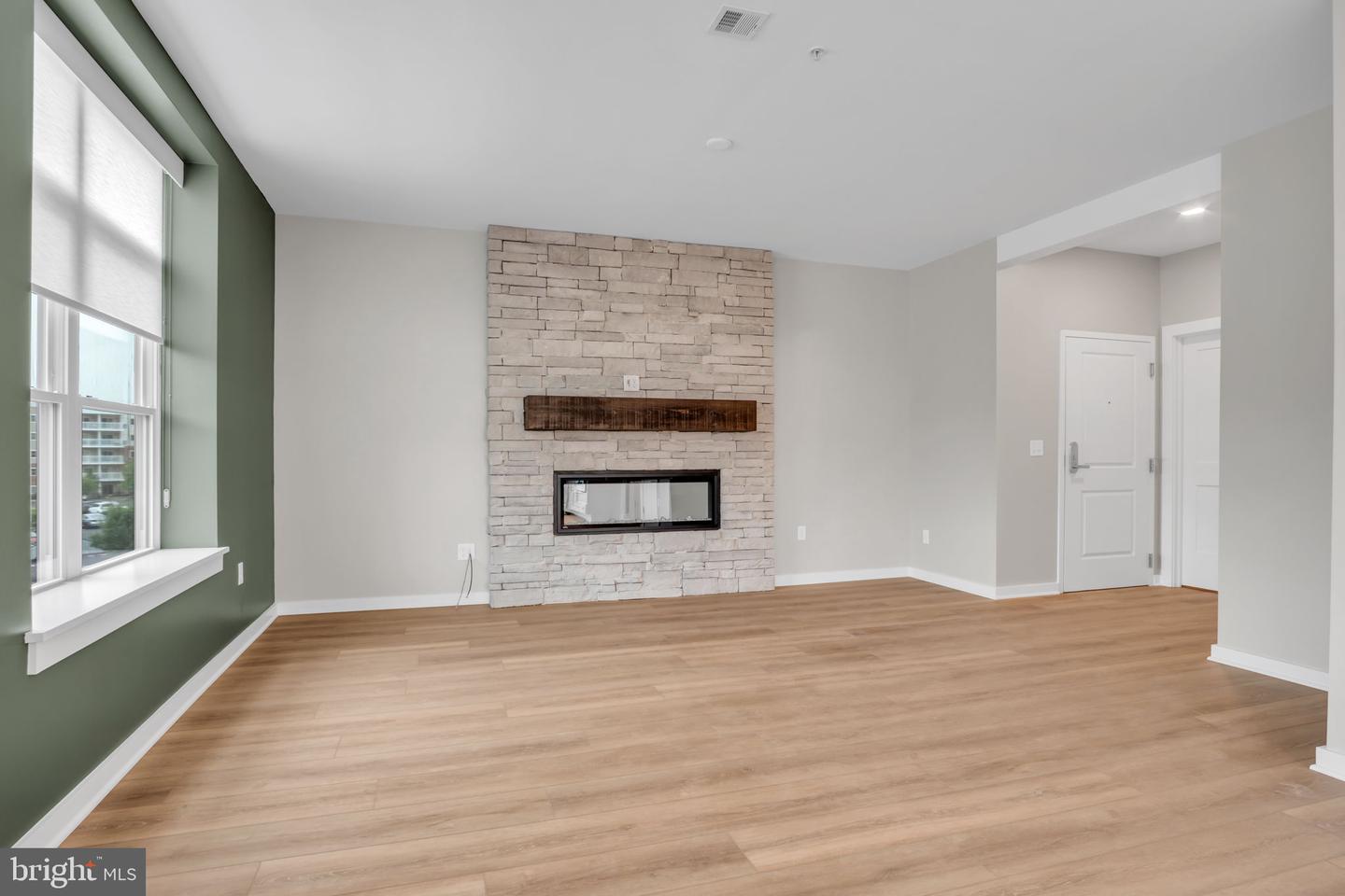 117 Blackford Blvd #204 Property Photo 10