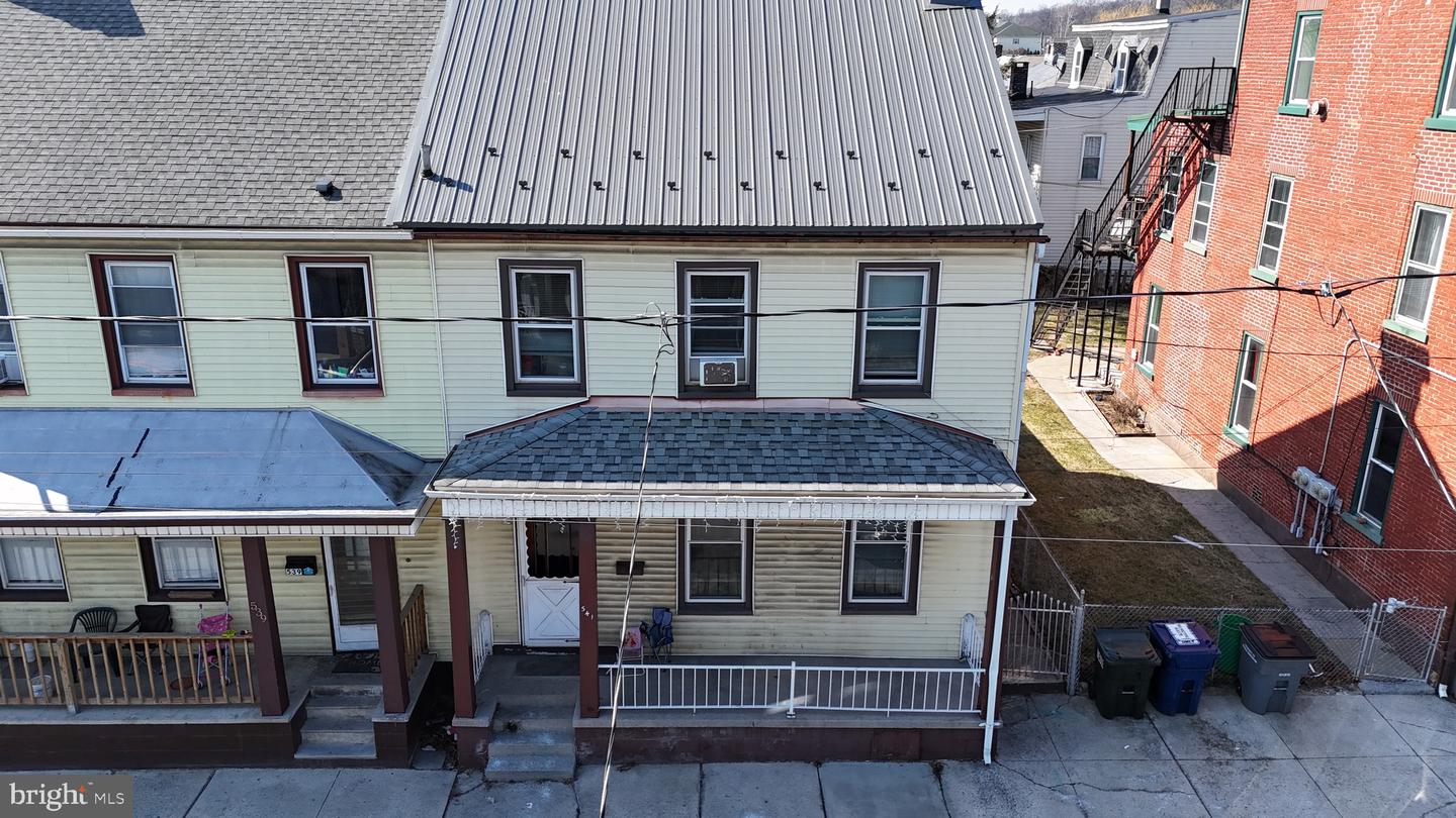 541 10th Property Photo 1