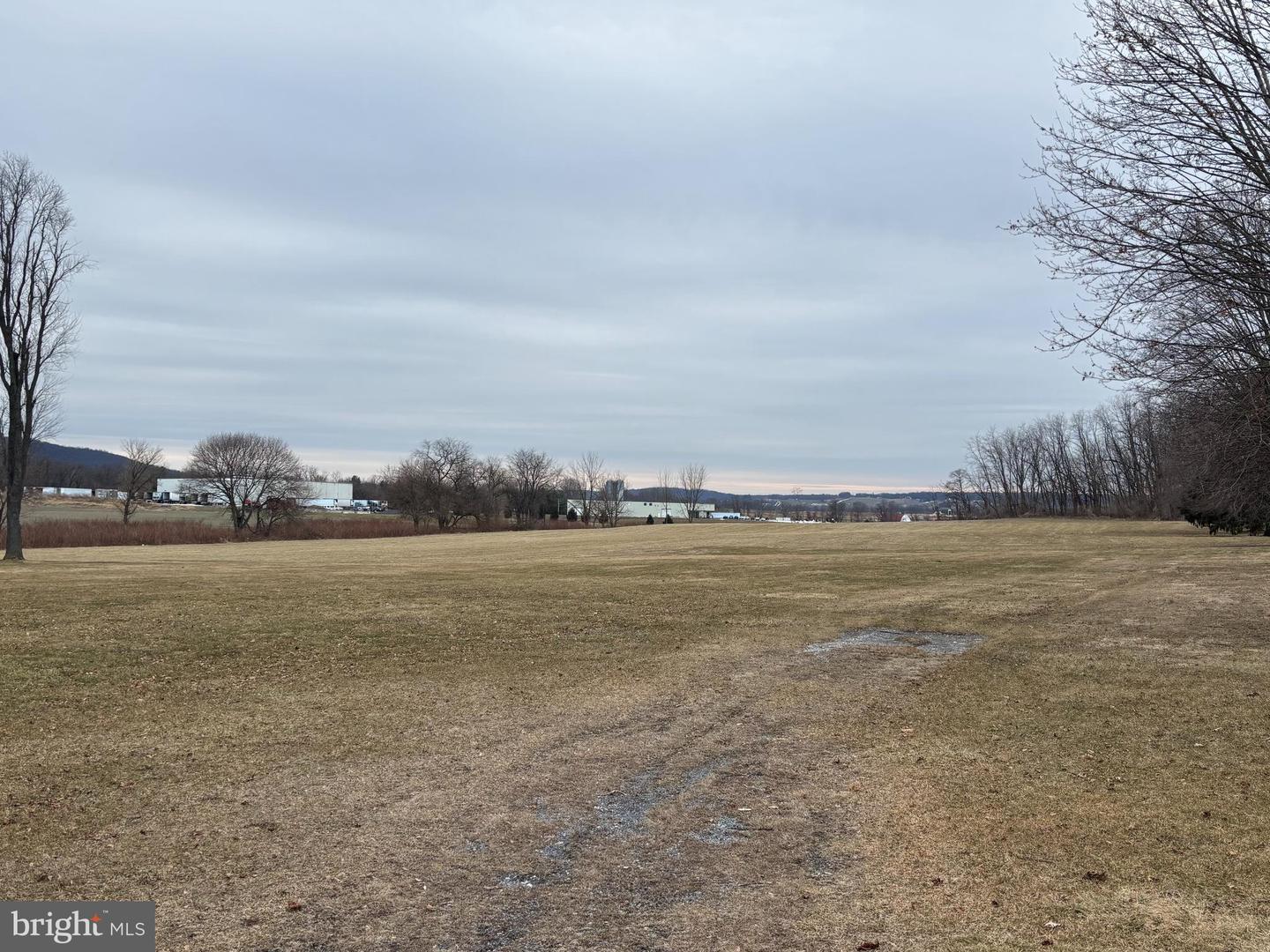0 Sportsman W Property Photo 2