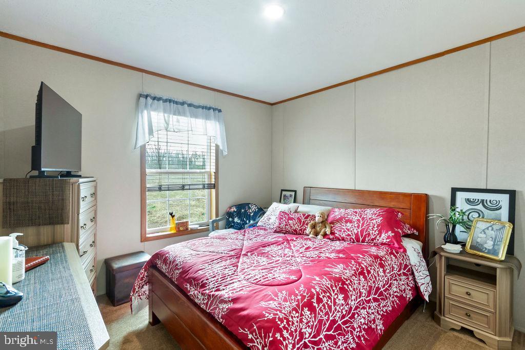 2126 Scull St Property Photo 16