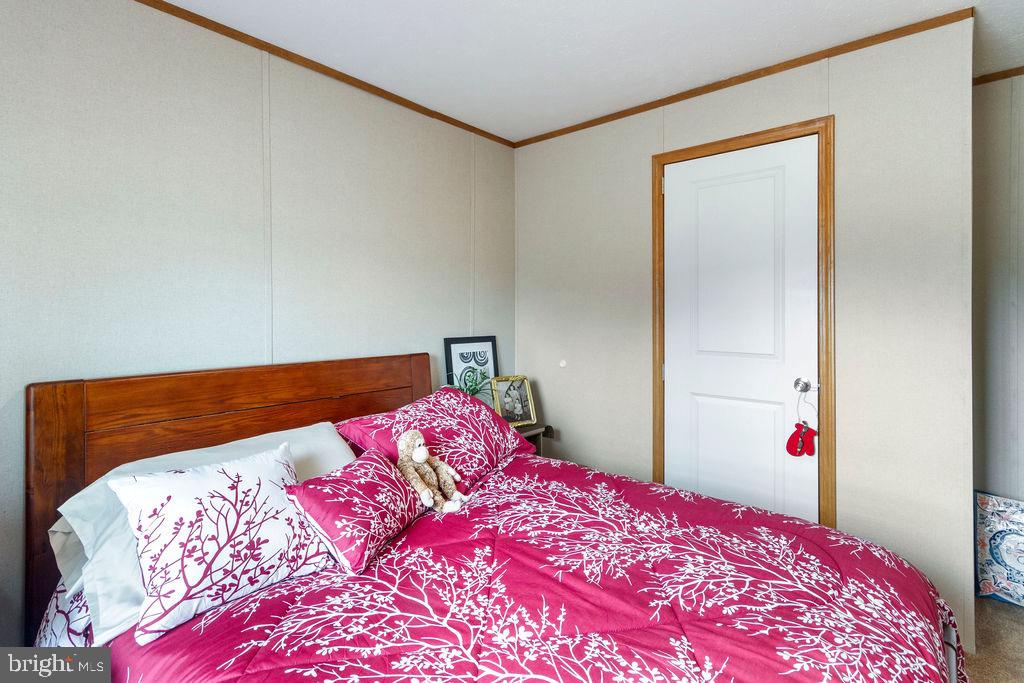 2126 Scull St Property Photo 17