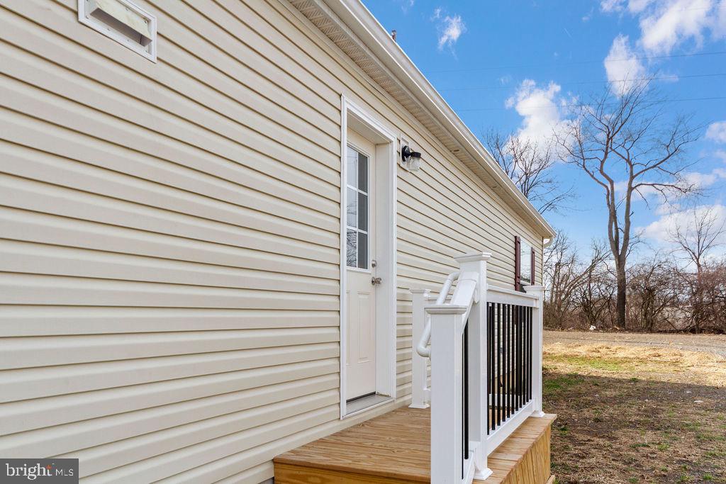 2126 Scull St Property Photo 23
