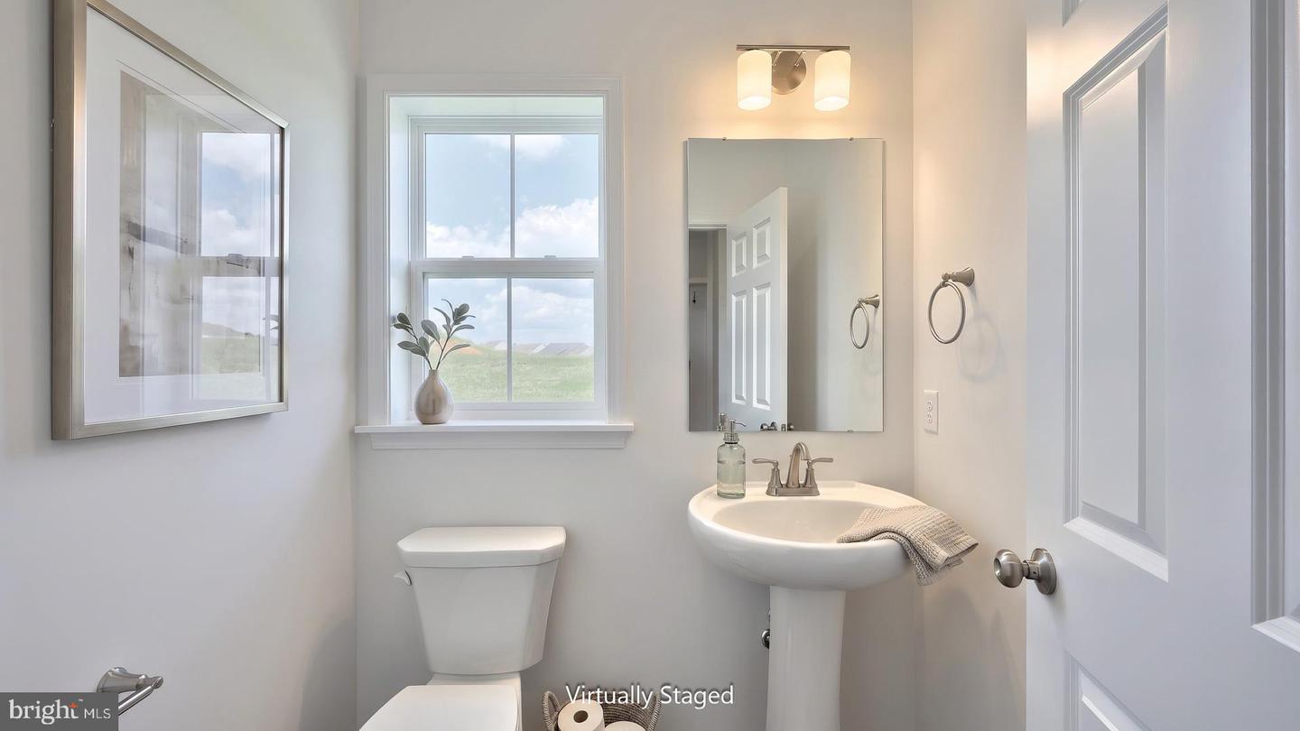 641 Sunset Blvd Property Photo 7