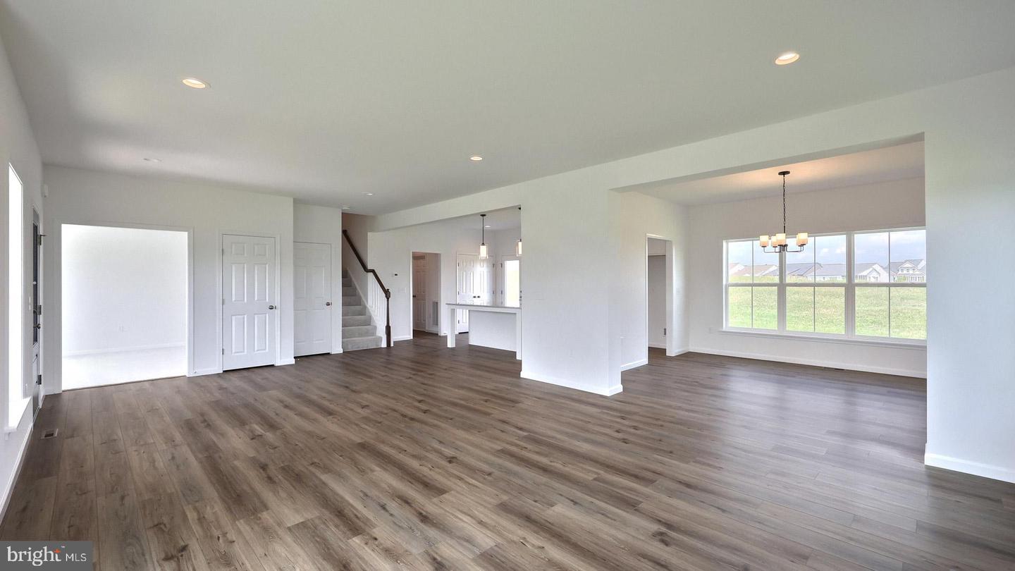 641 Sunset Blvd Property Photo 20