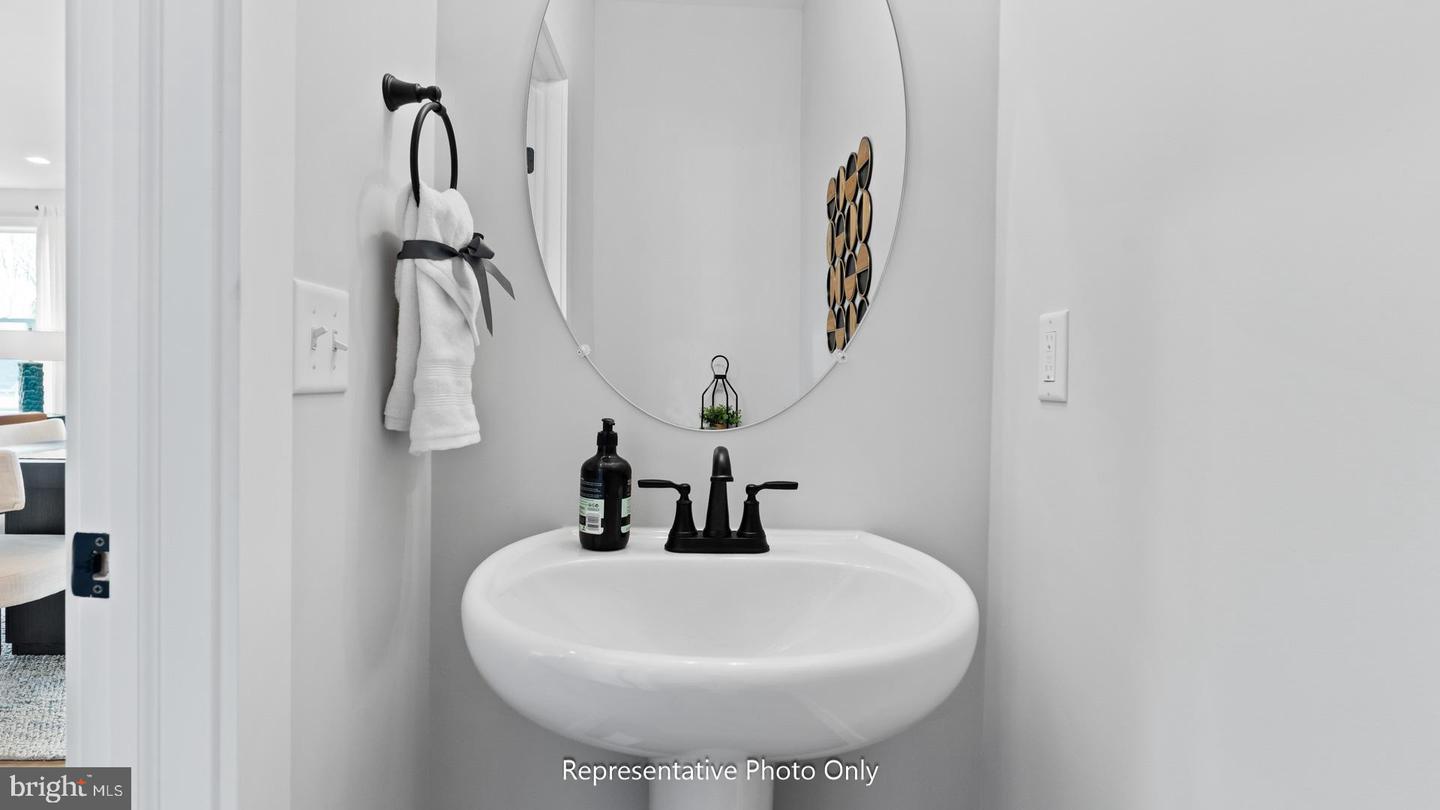110 Copper Ridge Dr Property Photo 7