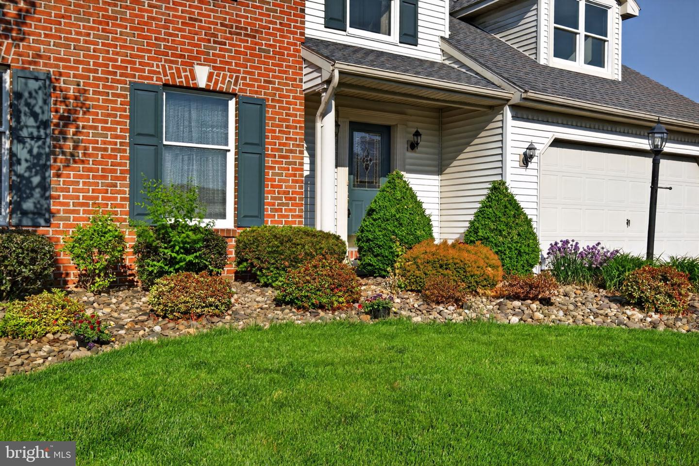 30 Red Maple Cir Property Photo 2