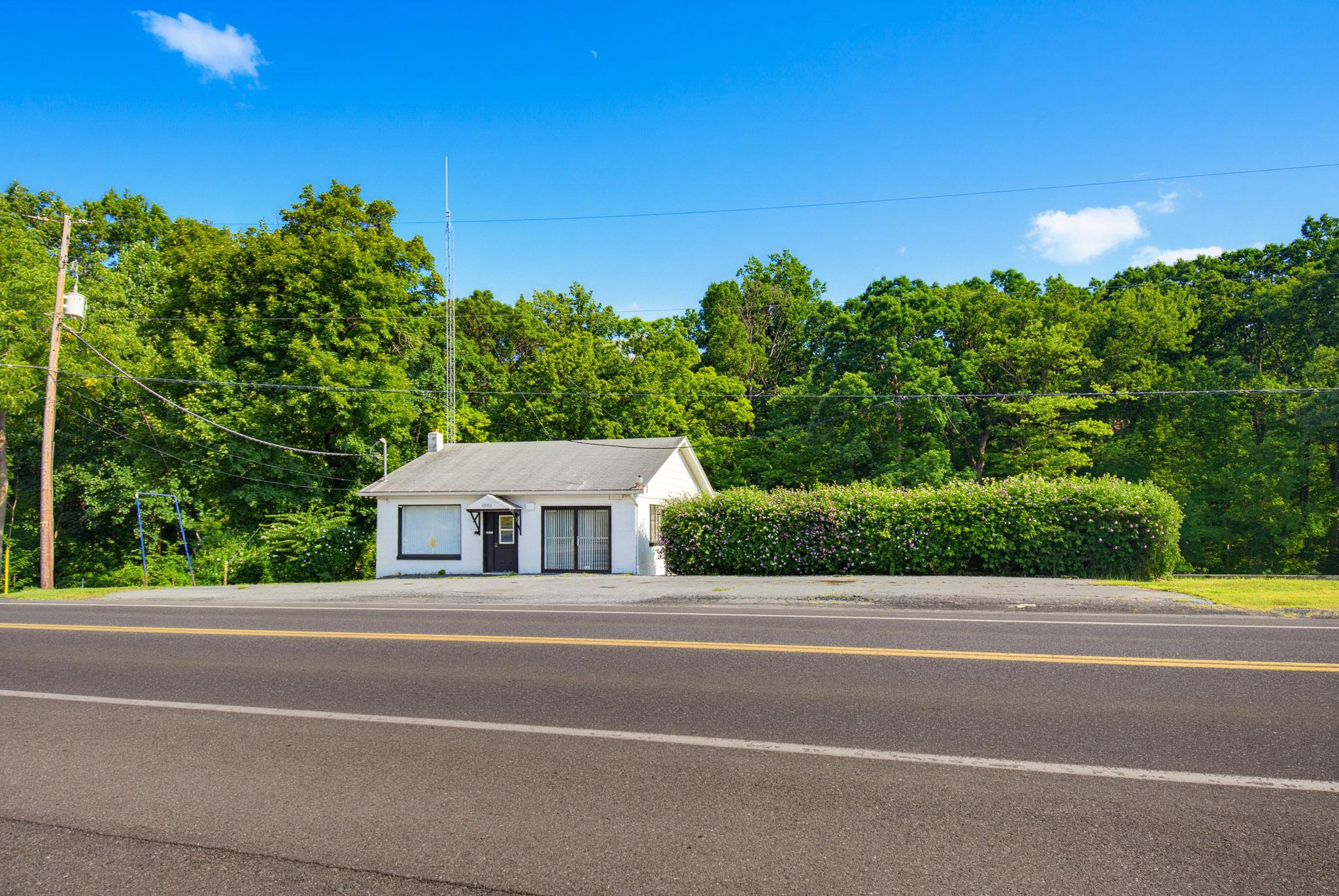 1005 State Route 72 N N Property Photo 4