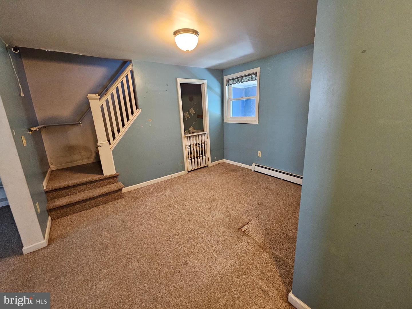 902 Miller St Property Photo 5