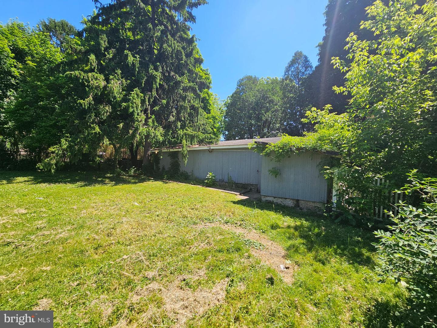 902 Miller St Property Photo 19