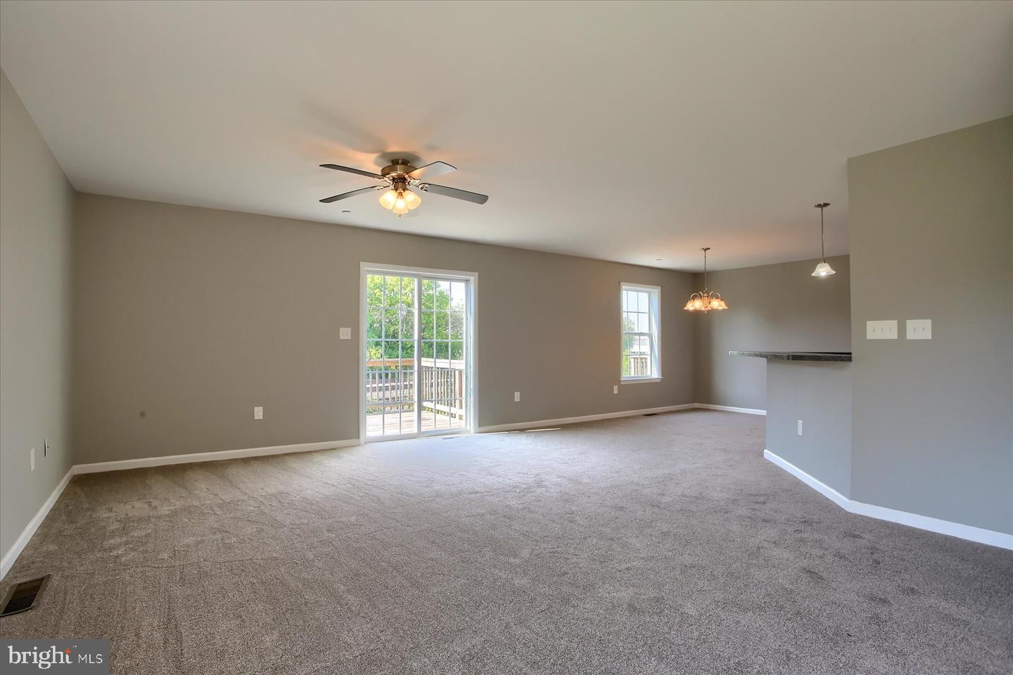 178 Braeburn Way Property Photo 7