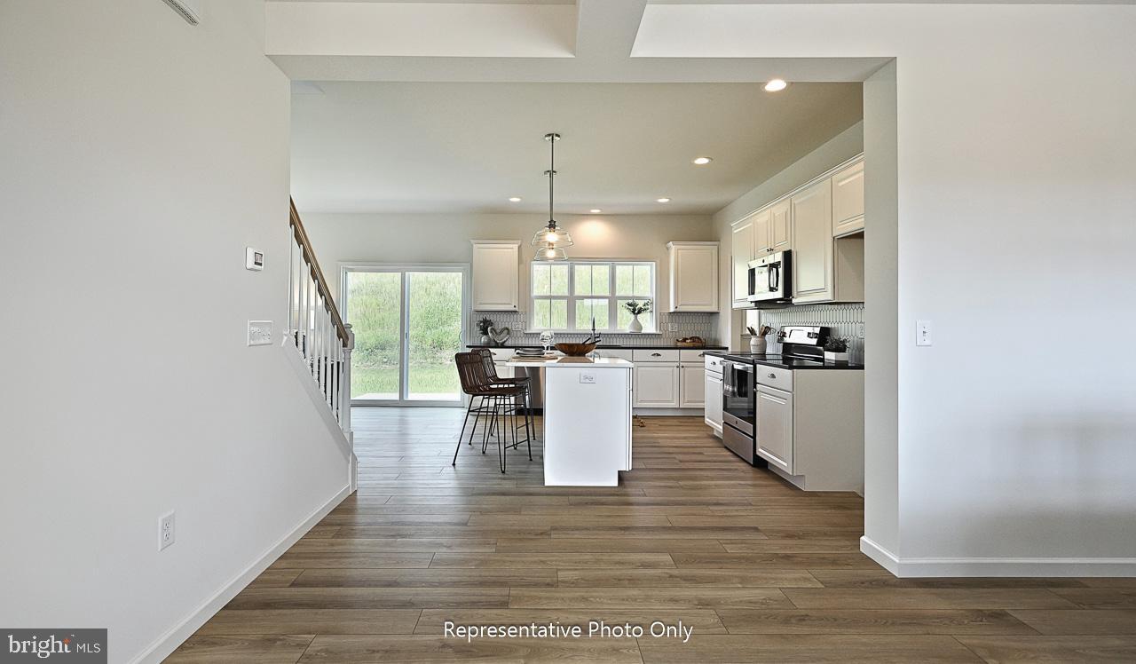 109 Copper Ridge Dr Property Photo 4