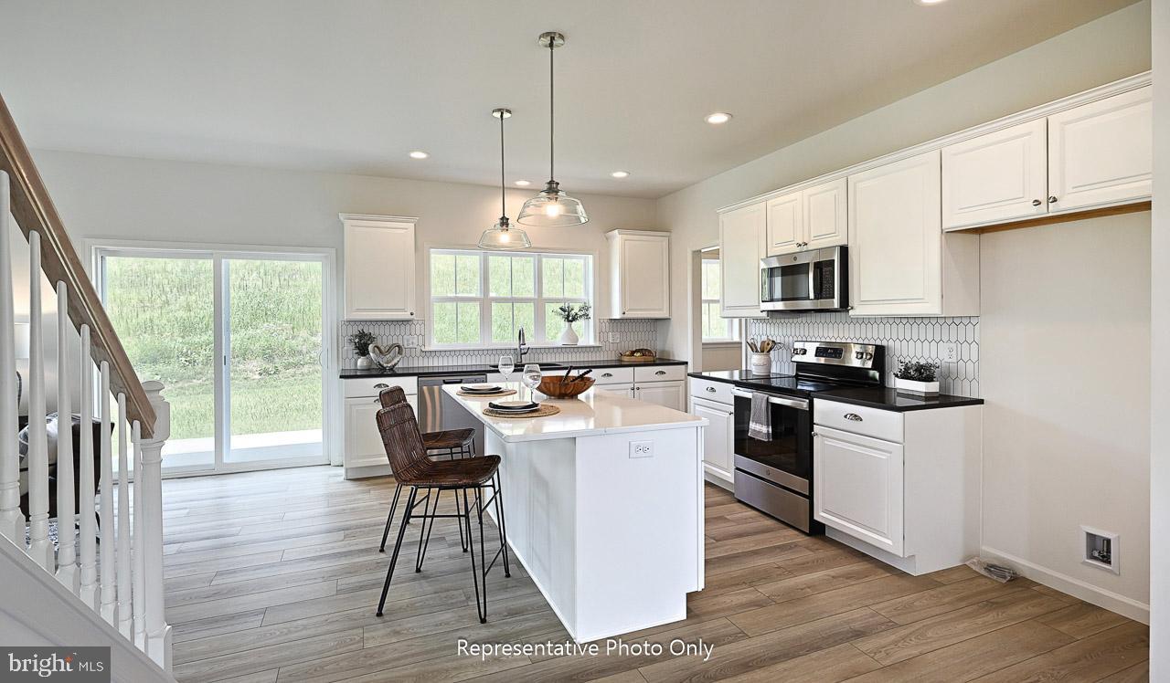 109 Copper Ridge Dr Property Photo 8