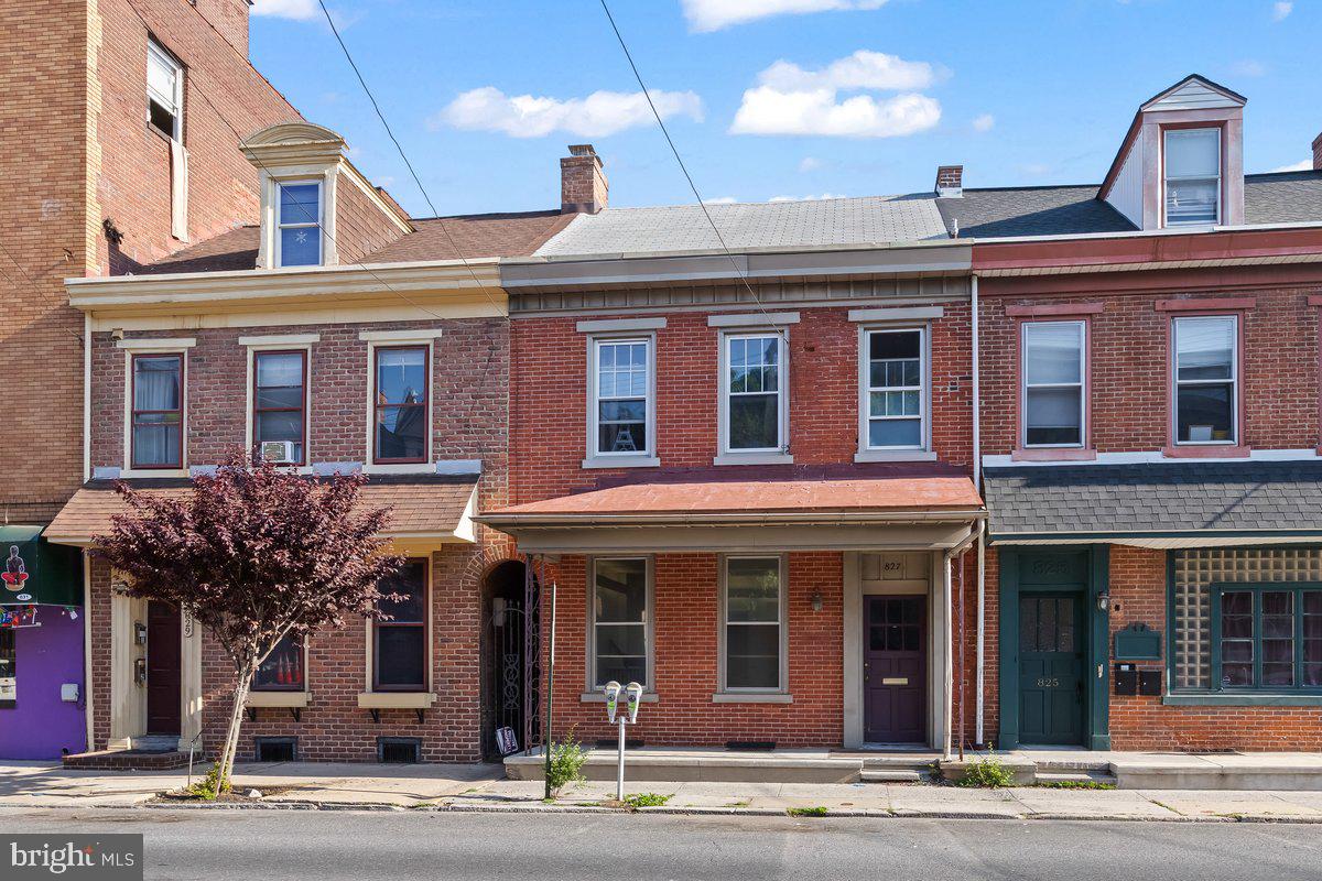 827 Chestnut St Property Photo 3
