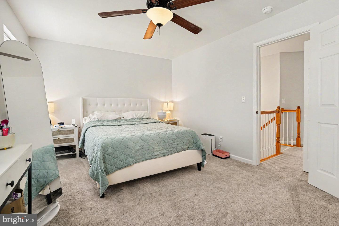 102 Woodside Ct Property Photo 18