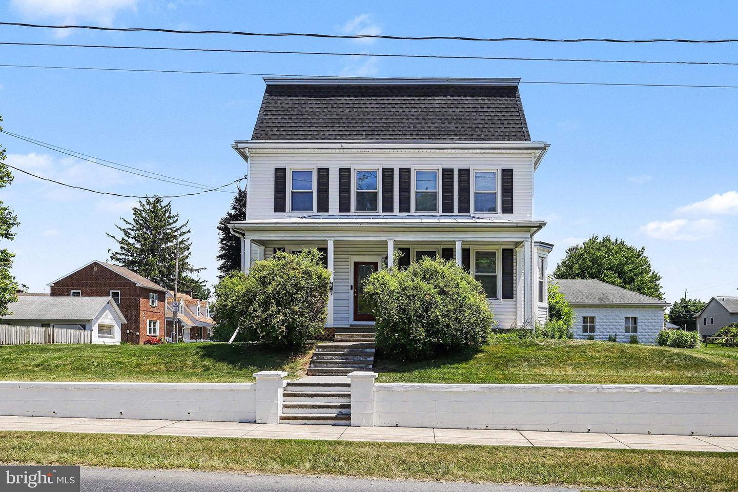 800 S LINCOLN AVE