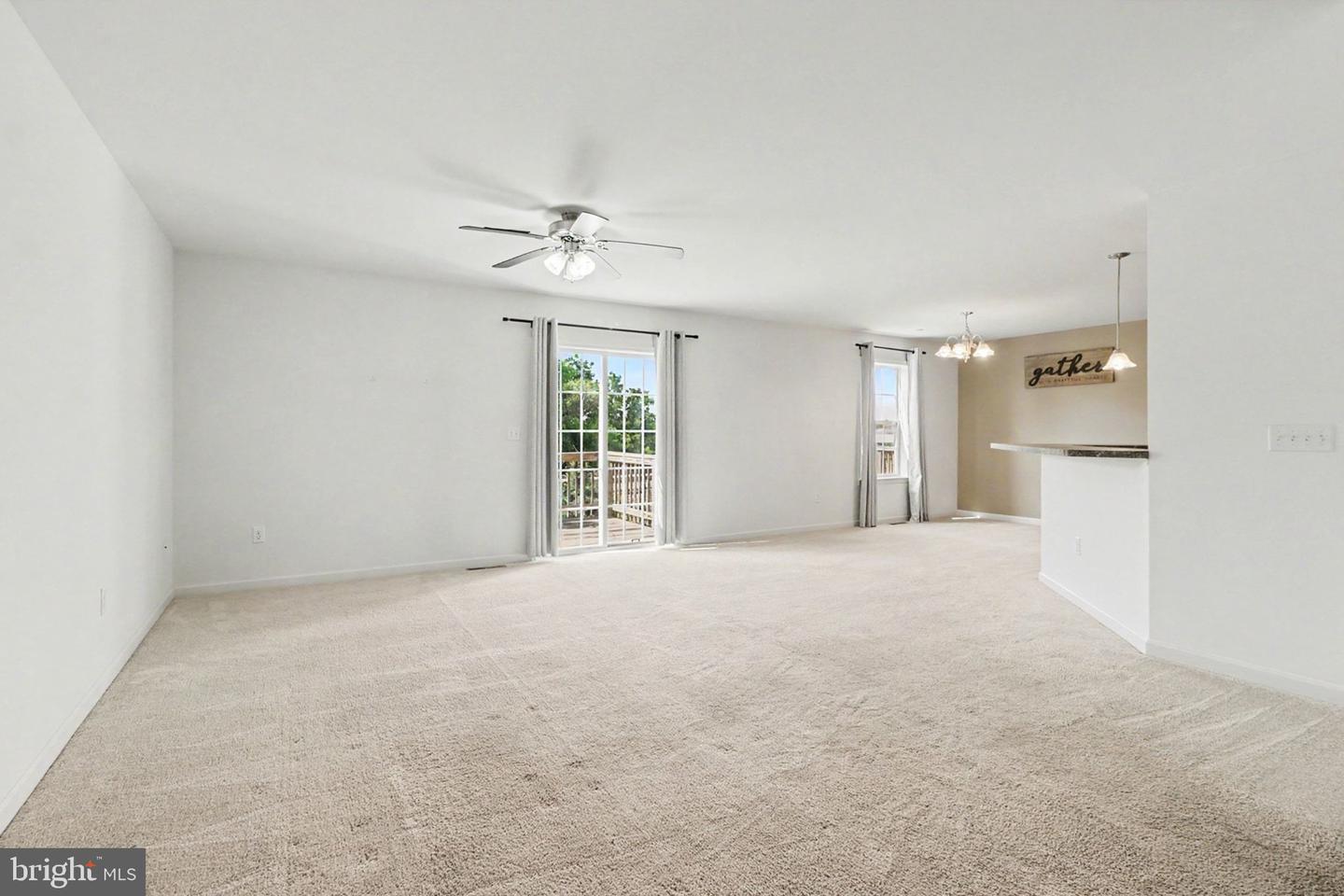 186 Braeburn Way Property Photo 12