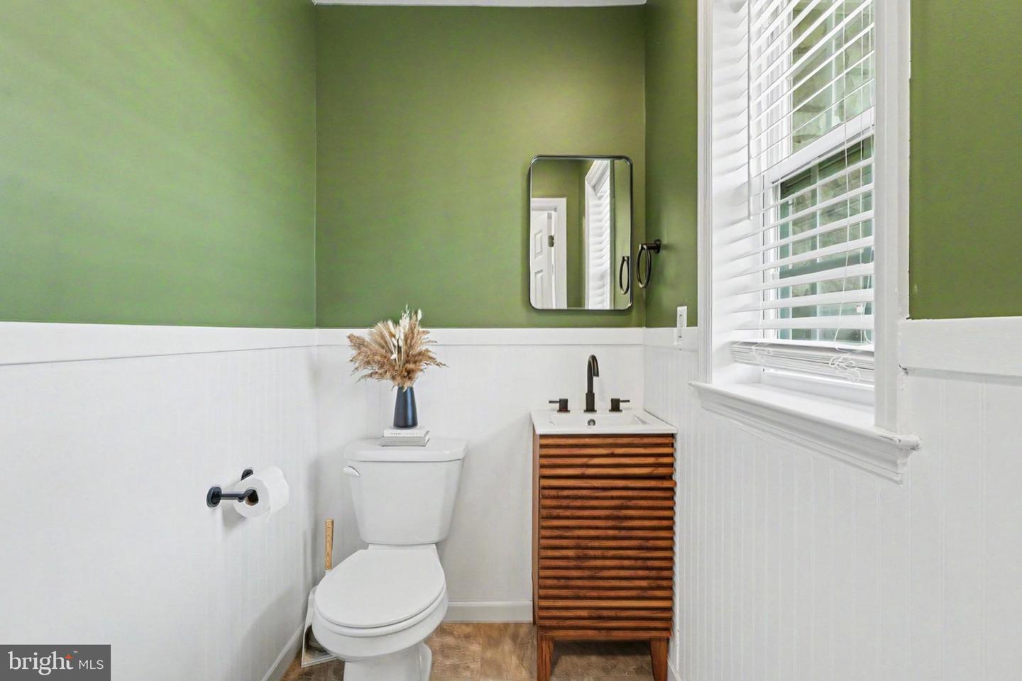 186 Braeburn Way Property Photo 13