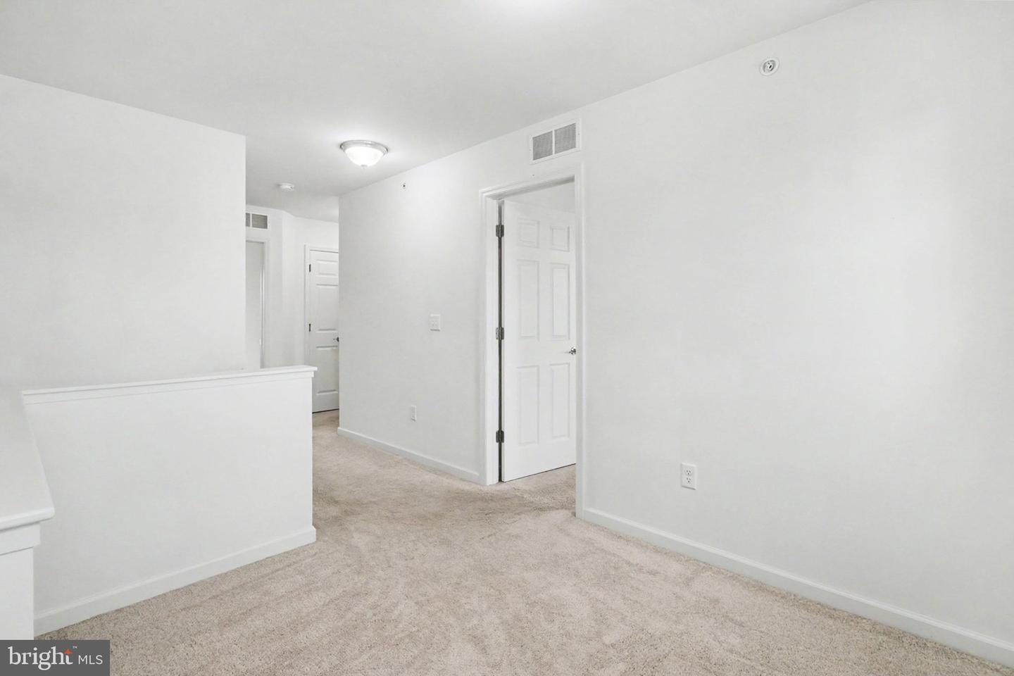 186 Braeburn Way Property Photo 33