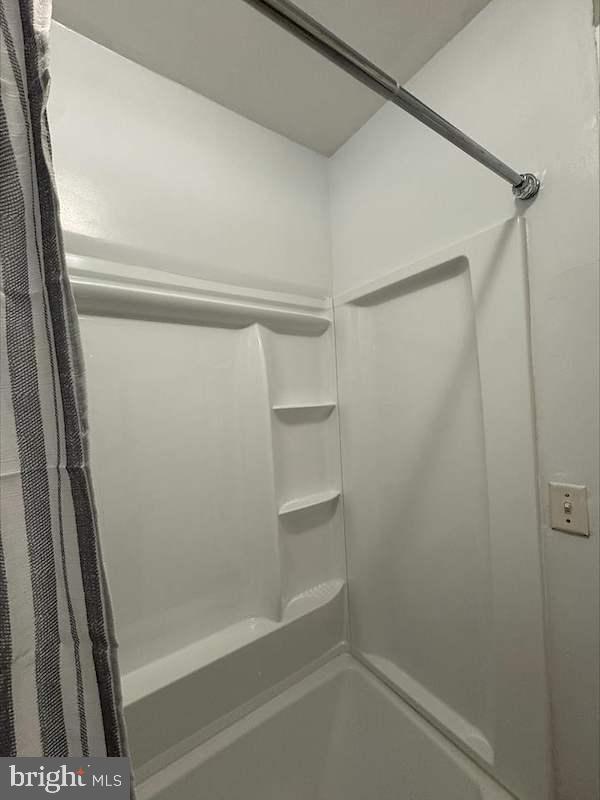 434 W Main St Property Photo 15
