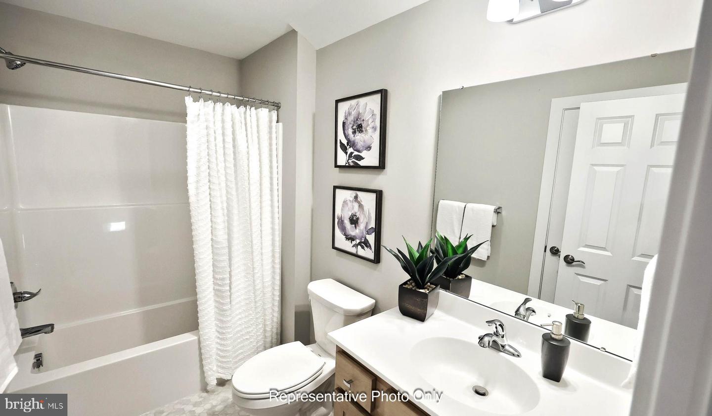 528 Stone Gate Blvd Property Photo 21