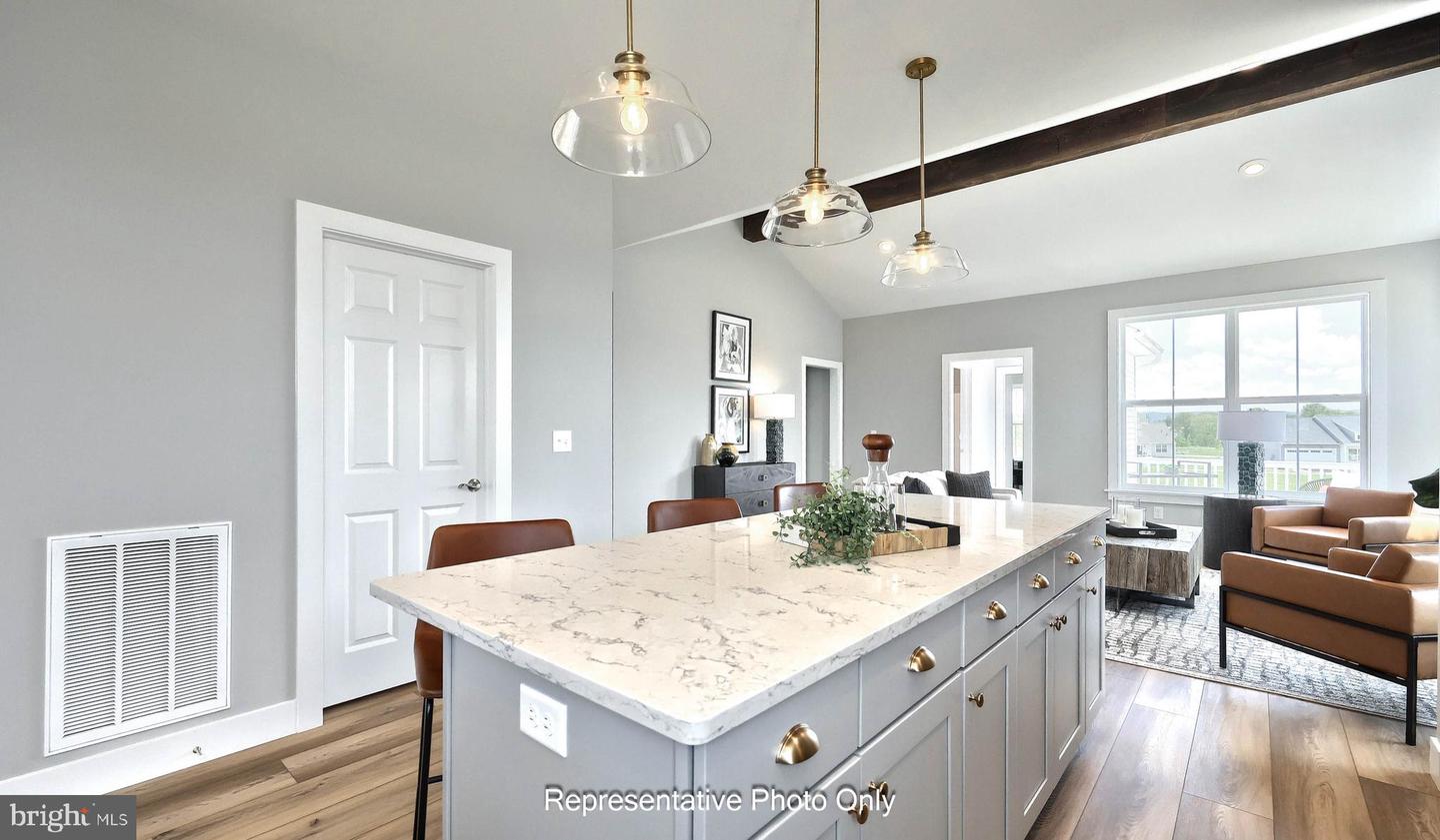 524 Stone Gate Blvd Property Photo 9