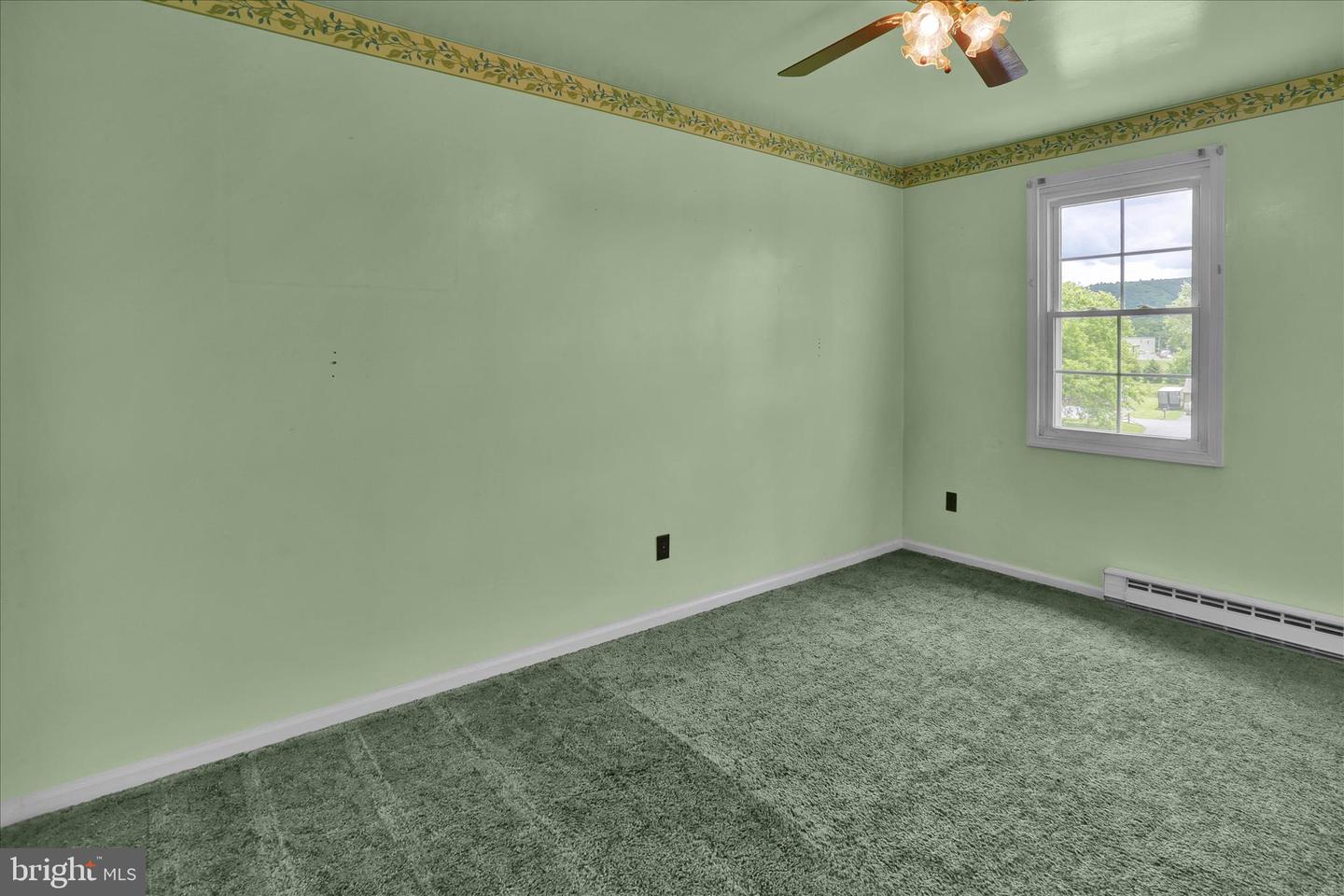 6 Cherry Ln Property Photo 29