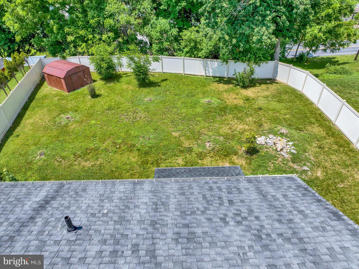 6 Cherry Ln Property Photo 38