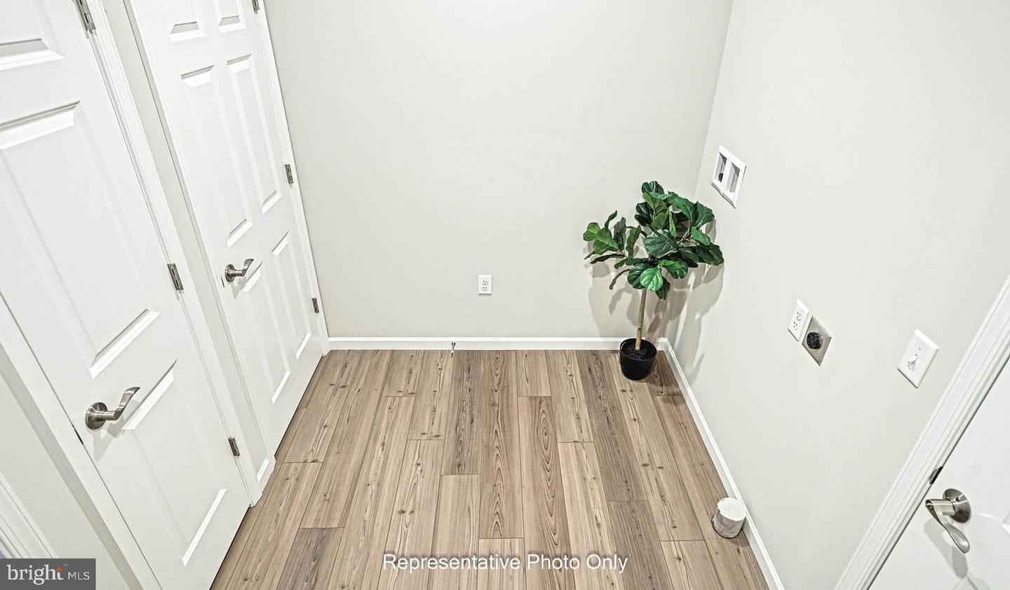540 Bella May Cir Property Photo 17