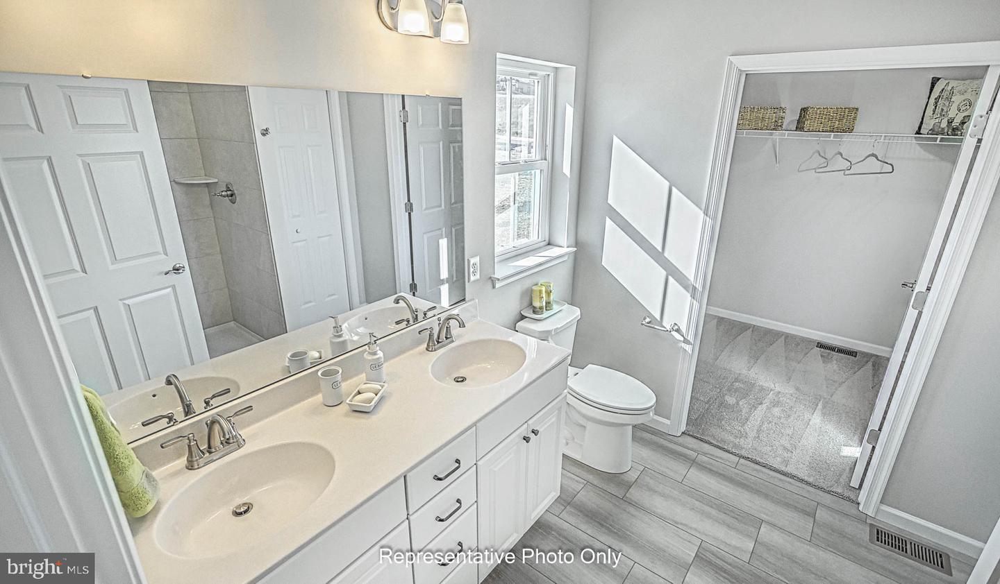 540 Bella May Cir Property Photo 18