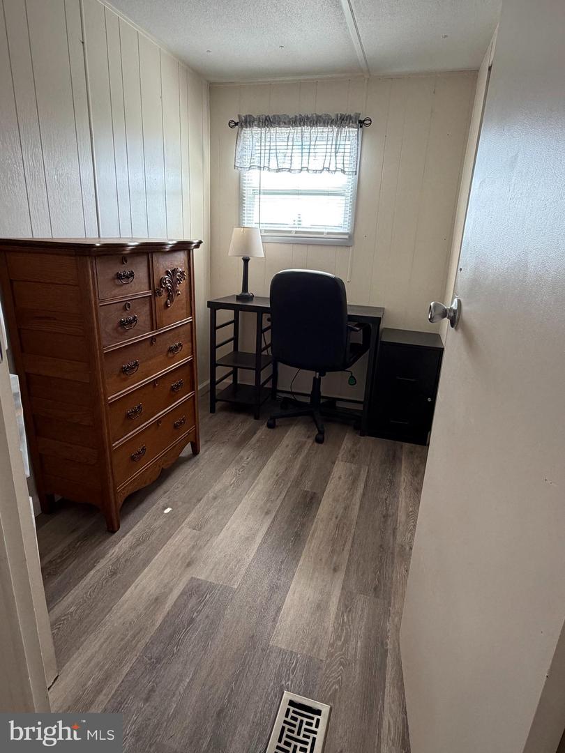 472 S Lancaster St #24 Property Photo 16