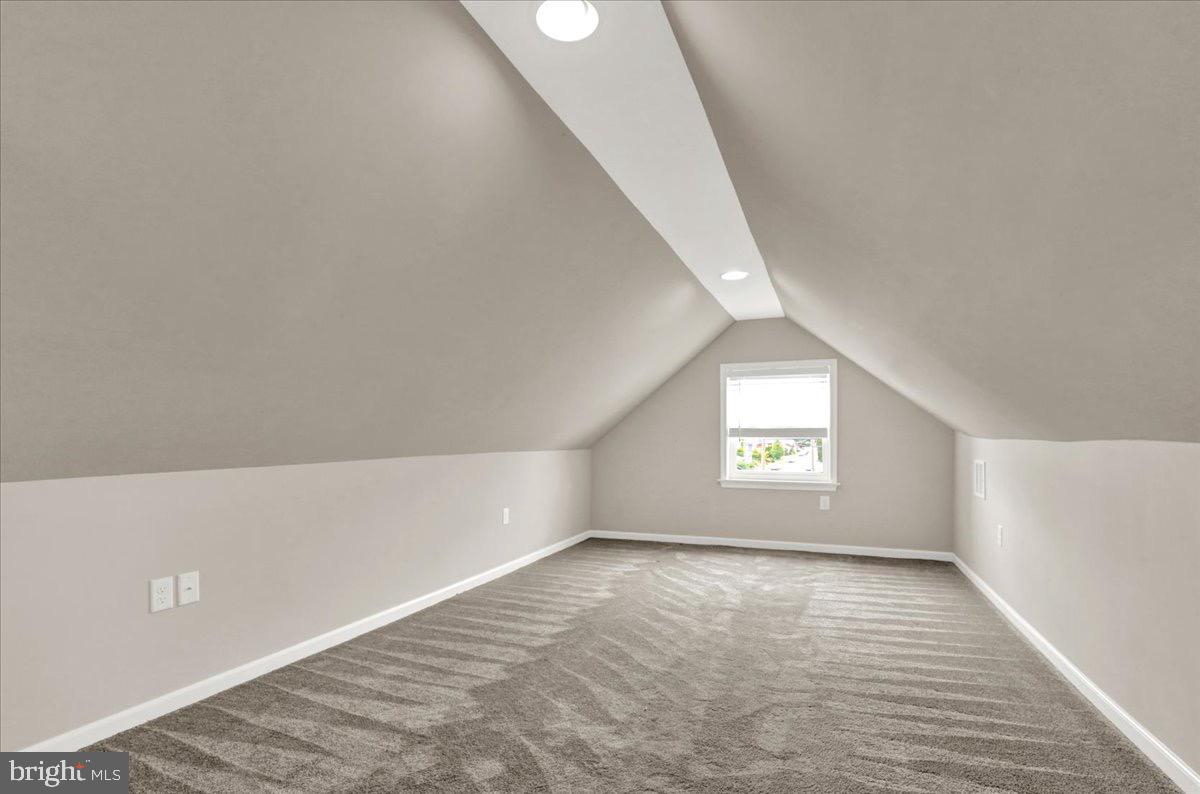 18 E Maple St Property Photo 29