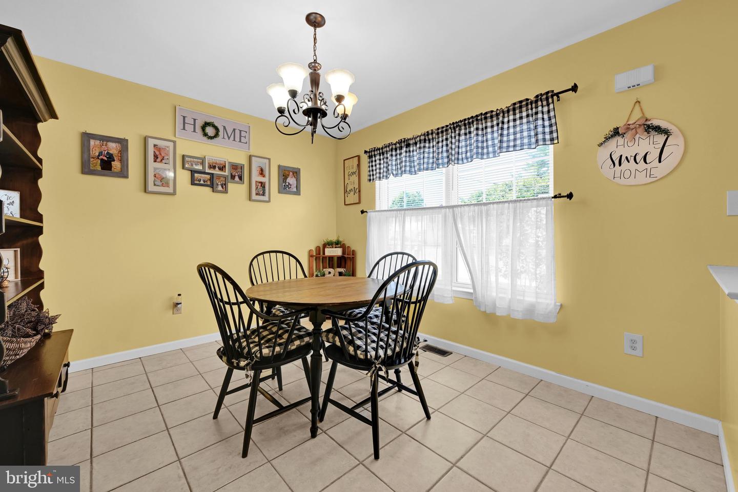 103 Peach Property Photo 9