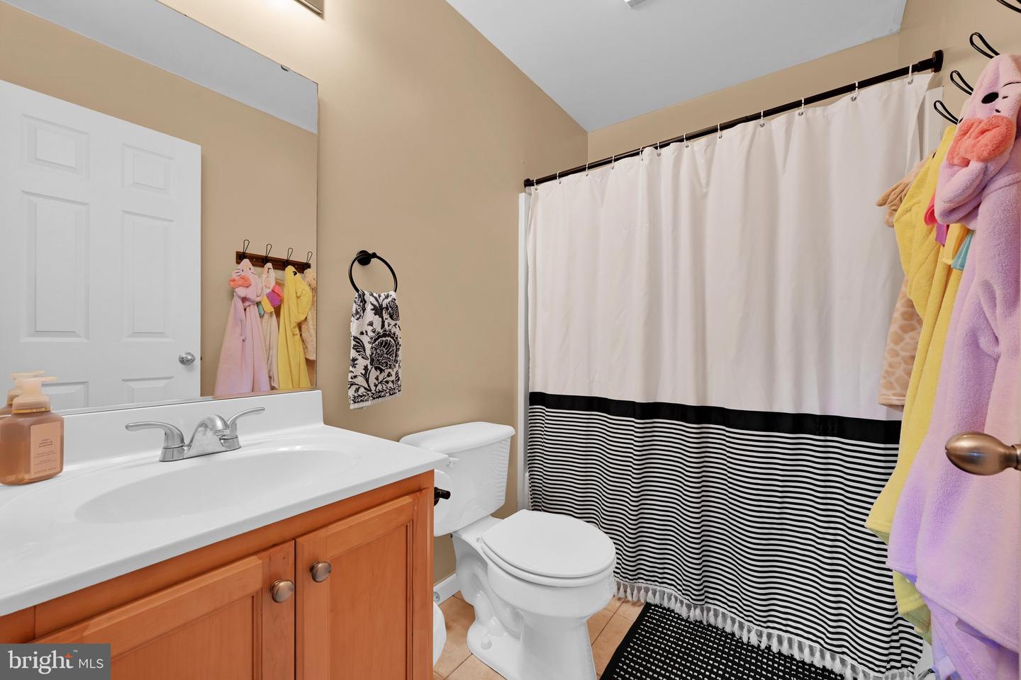 103 Peach Property Photo 22