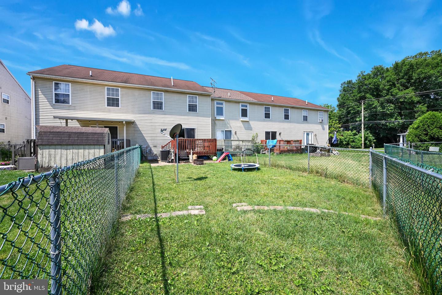 103 Peach Property Photo 28